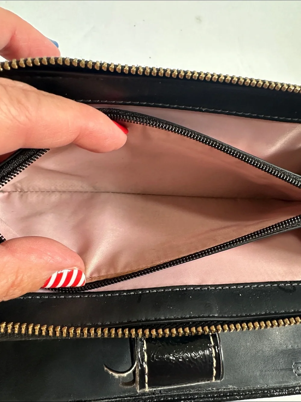 Coach Brown Signature Wallet Zip Around Black Stripe Zipper
